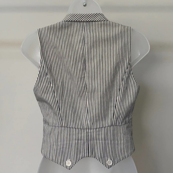 A/X Armani Exchange Pinstripe 2 Button V-Neck Vest - Picture 2 of 7